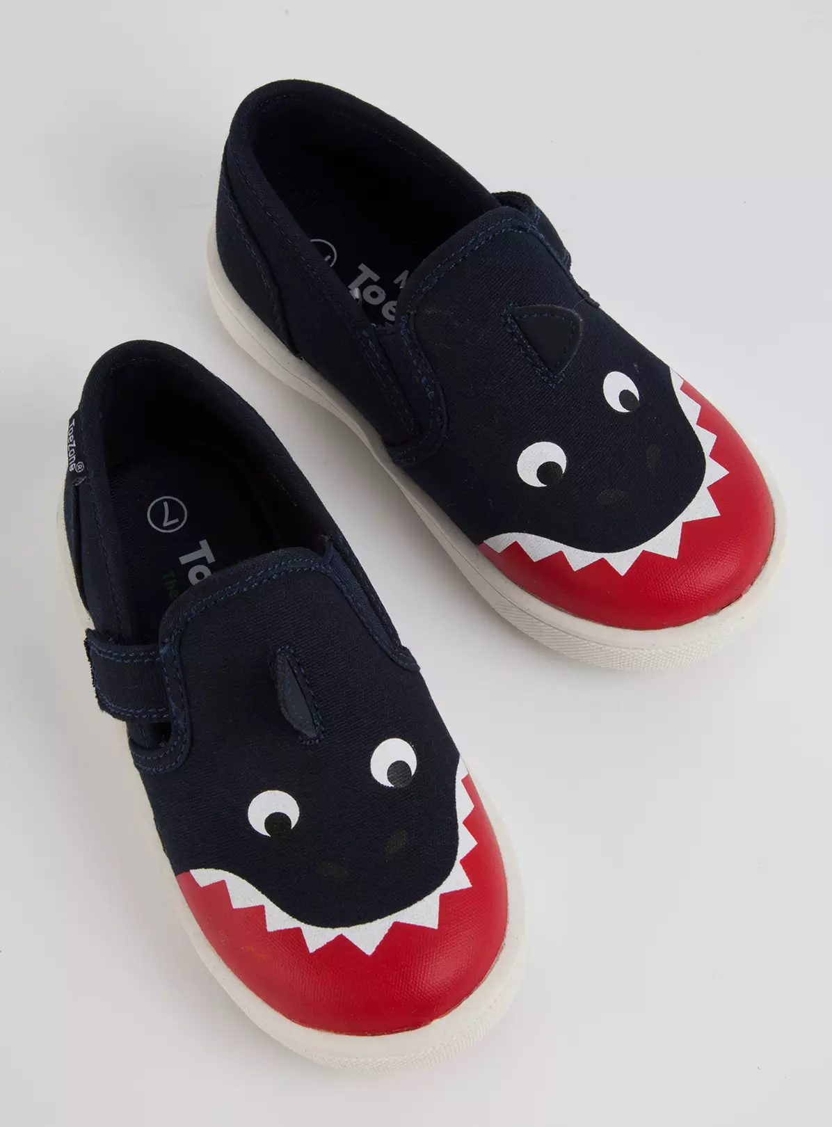 TOEZONE First Walker Navy Shark Skater Shoe – 5 Infant