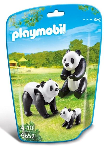 Couple de pandas et leur bébé n°6652