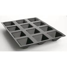 Moule FLEXIPAN 24 pyramides