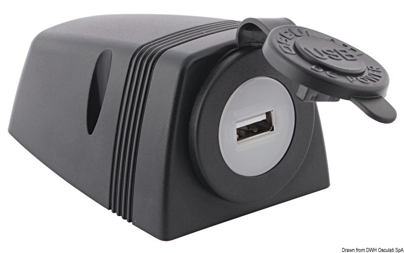 Prise Osculati USB et carénage pour fixation sur plan