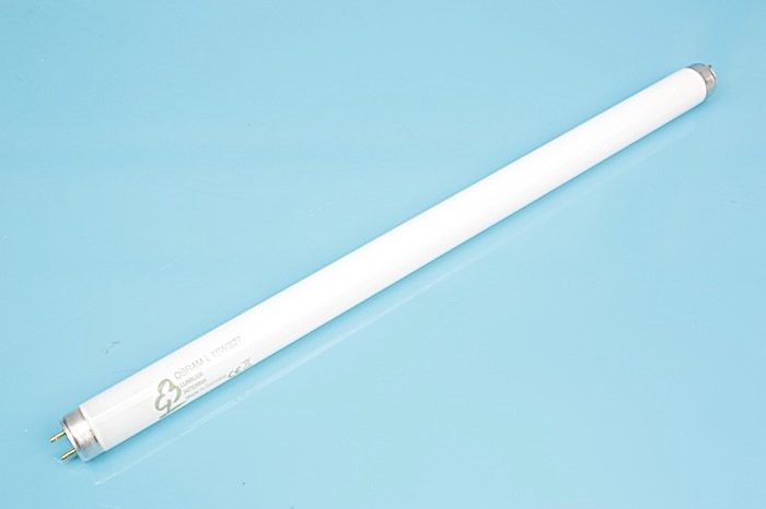 TUBE NÉON L15W/827 G13 LONG. 43,5CM POUR HOTTE TOUTES MARQUES – OSRAM (ECLAIRAGE – HOTTE)