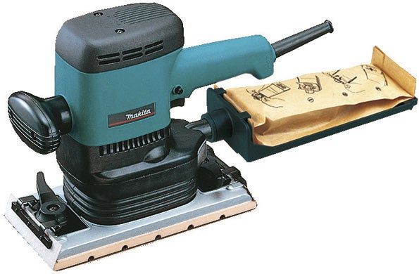 Ponceuse vibrante filaire MAKITA 9046, 600 W