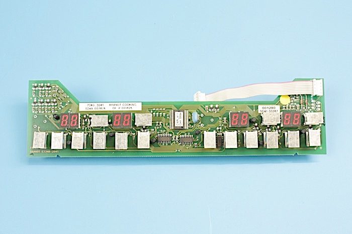 CARTE DE COMMANDE INDUCTION DE DIETRICH – – 79X7607 (CARTE ÉLECTRONIQUE – PLAQUE)