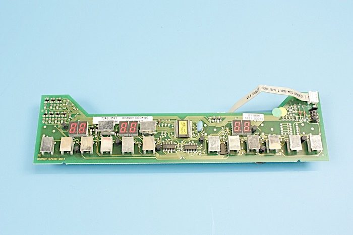 CARTE DE COMMANDE INDUCTION DE DIETRICH – – 79X8476 (CARTE ÉLECTRONIQUE – PLAQUE)