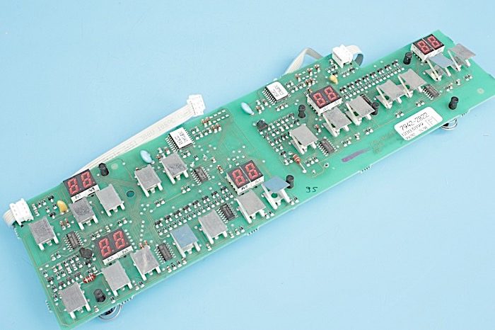CARTE DE COMMANDE PLAQUE INDUCTION FAGOR BRANDT DE DIETRICH – 76X4546 (CARTE ÉLECTRONIQUE – PLAQUE)