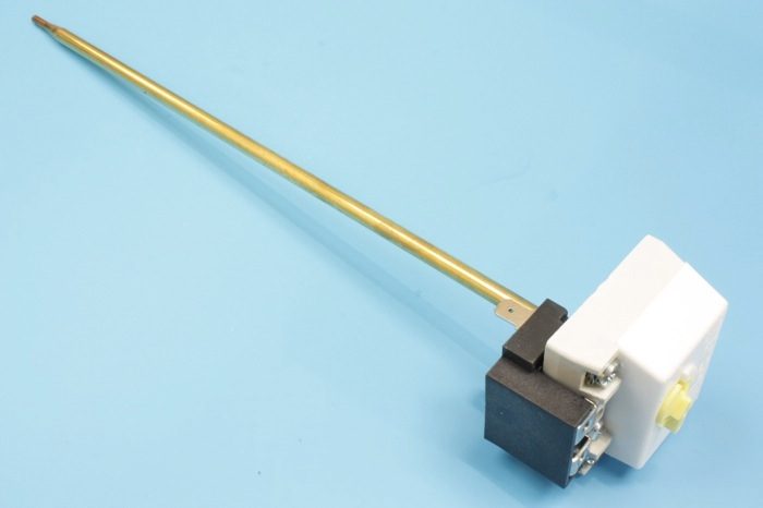 THERMOSTAT DE CHAUFFE-EAU EMBROCHABLE SONDE 270 M/M – TUS00139 (THERMOSTAT – CHAUFFE-EAU)