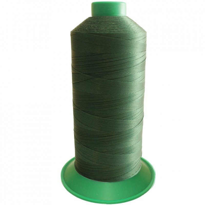 Bobine de fil ONYX N°40 (81) Vert Emeraude 7095 – 4000 ml