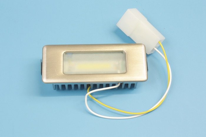 SPOT LED HOTTE AIRFORCE EVERTON POUR MODÈLE F79 – AFFARETTOLED01R (ECLAIRAGE – HOTTE)