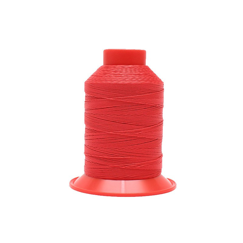 Fusette de fil Rouge – SERAFIL N°20 – 600 ml – 104