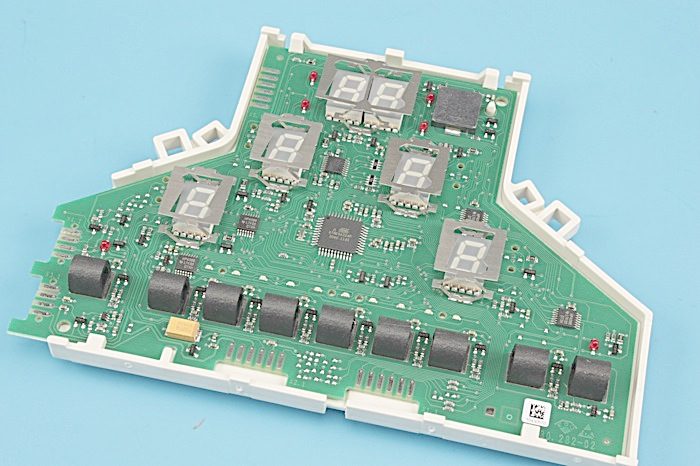 CARTE COMMANDE PLAQUE INDUCTION 75.13096.404 – A127560 (CARTE ÉLECTRONIQUE – PLAQUE)