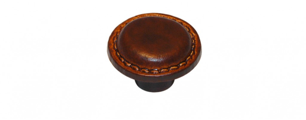 Garniture classique : Bouton imitation cuir