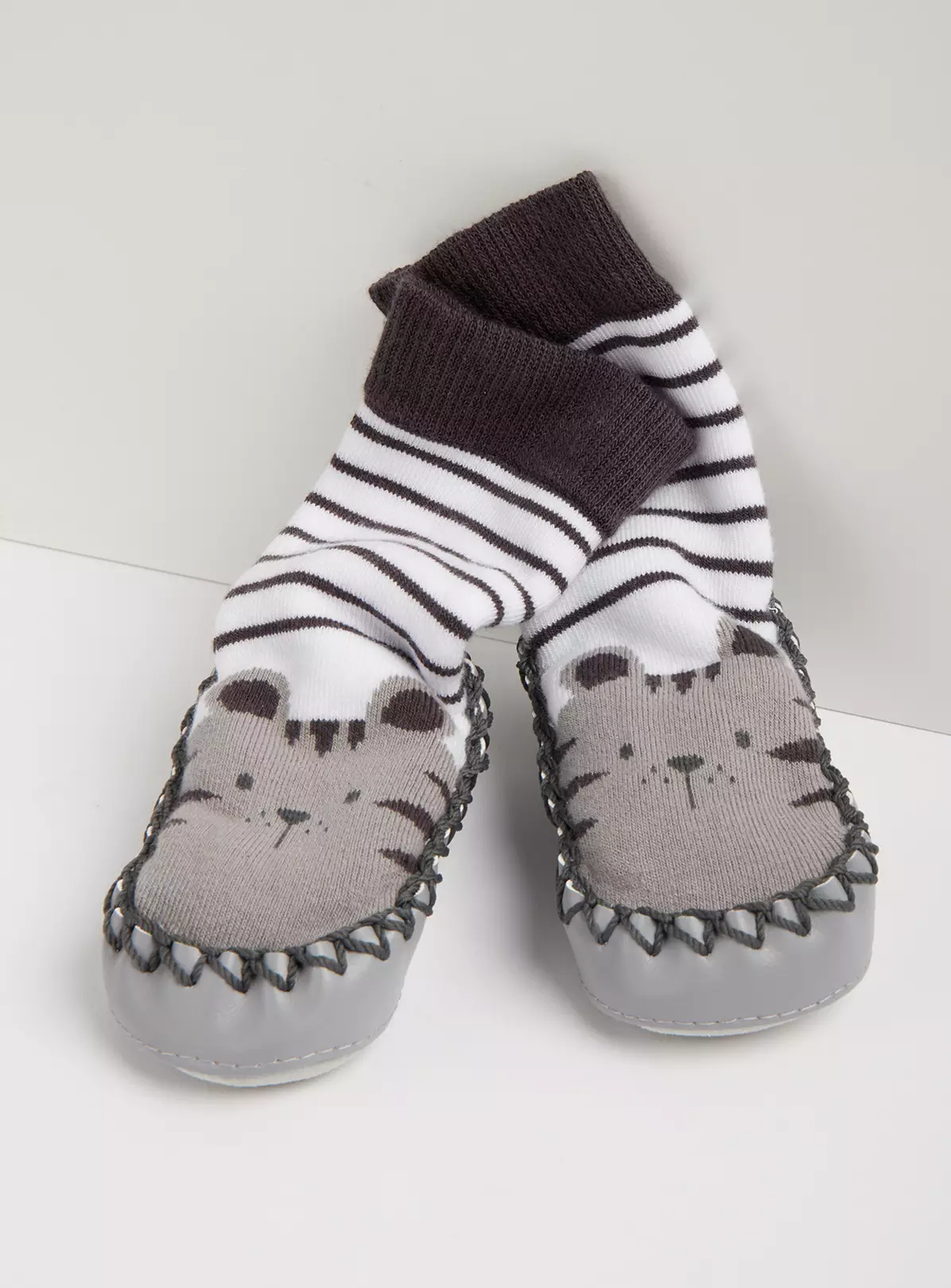 Grey Striped Cat Moccasin Slipper Socks – 18-24 months