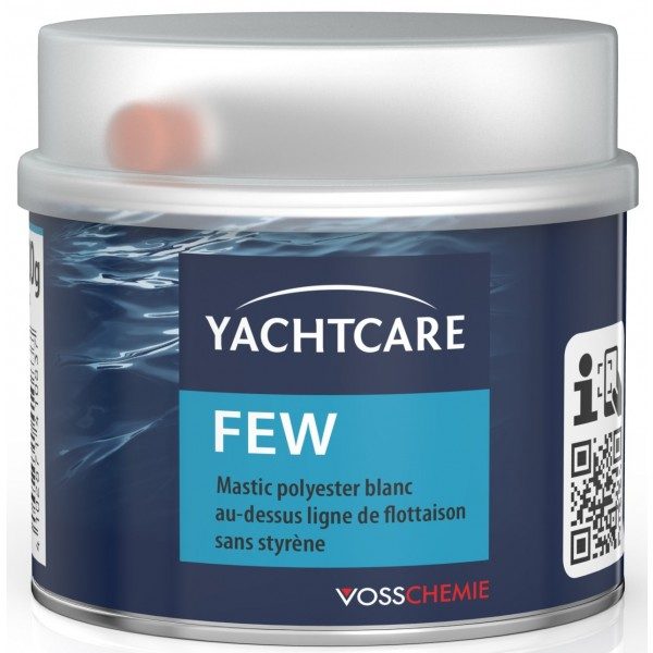 Mastic Yachtcare au dessus ligne de flottaison