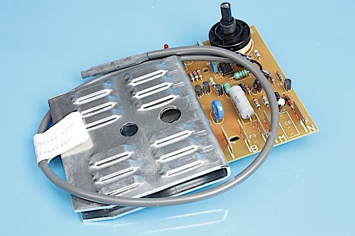 THERMOSTAT ELECTRONIQUE T18 THERMOR – 080625 (THERMOSTAT – CHAUFFAGE)
