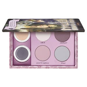 BENEFIT COSMETICS World Famous Neutrals Eyenessa’s sexiest nudes ever Coffret de maquillage