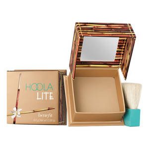 BENEFIT COSMETICS Hoola Lite Poudre bronzante légère visage