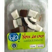 Noix de coco cueillie à maturité-mon