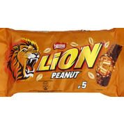 Lion, gaufrette fourrée nappage caramélisé,avec éclats de cacahuètes et céréales croustillantes, enrobage chocolat lait