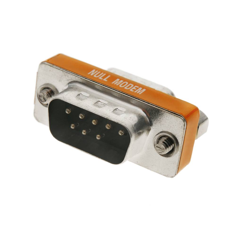 Adaptateur Null-Modem (DB9-M/M)